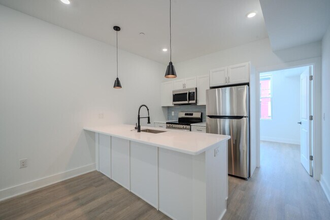 Photo - 1710 N 24th St