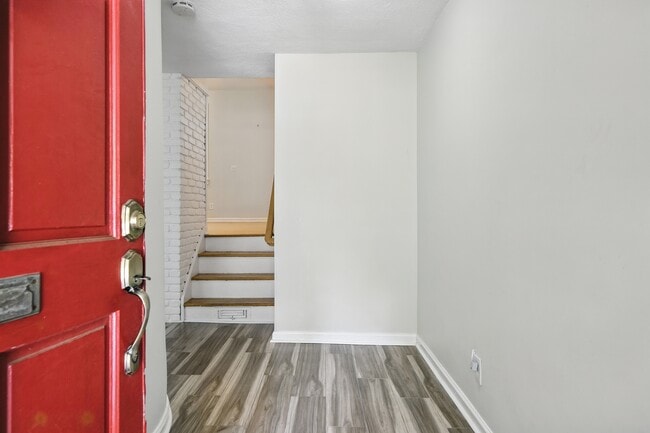 Photo - 49 Canoe Brook Pkwy