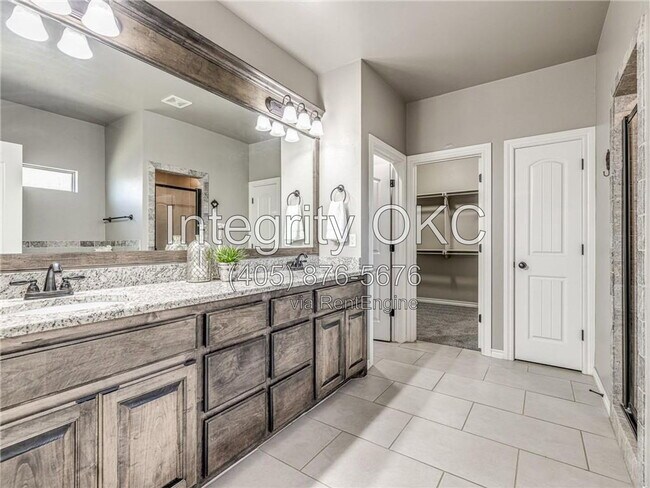 Photo - 16012 Redstem Wy