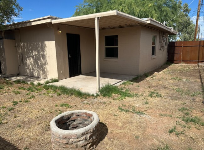 Photo - 1651 N Magnolia Ave