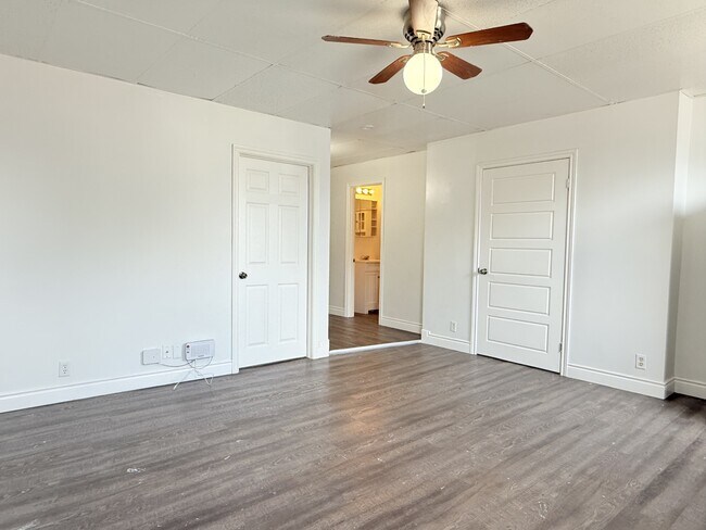 Photo - 581 Pierre Ave Unité 6