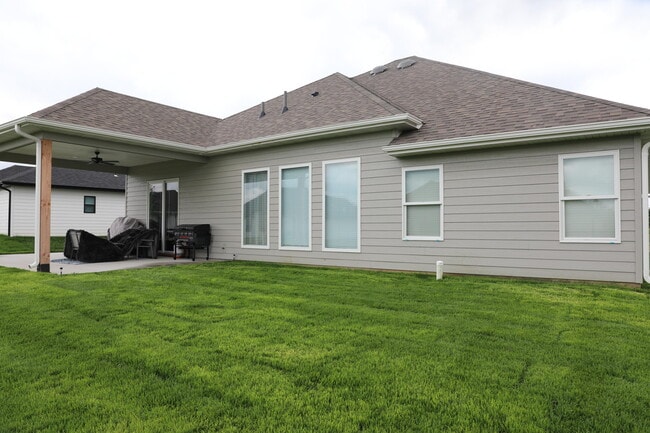 Photo - 4609 Chambers Bay Dr