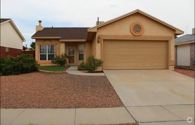 Building Photo - 12074 Jose Cisneros Dr Rental