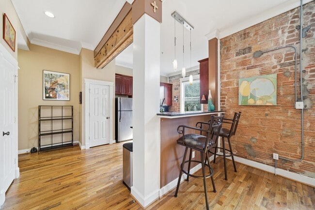 Photo - 215 W Norma St Unit 202