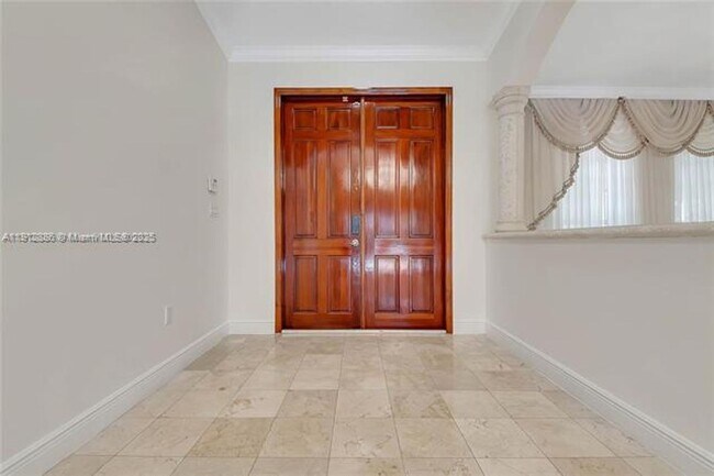 Photo - 17117 SW 82nd Ct