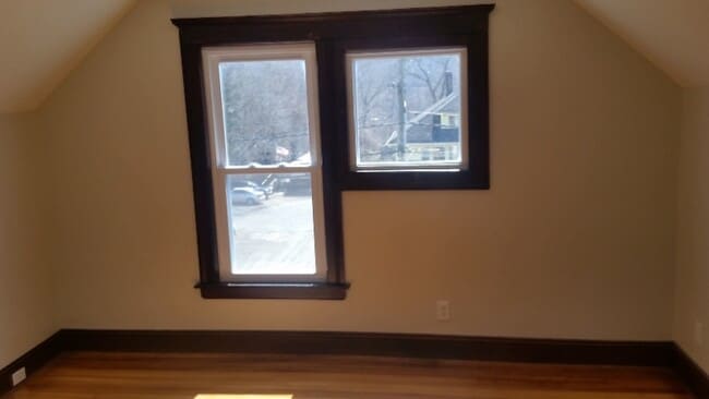 Photo - 230 S Main St Unit 3