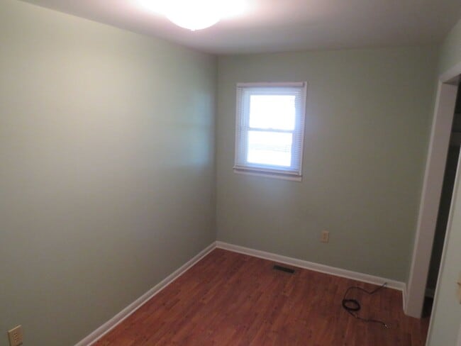 Photo - 805 Cedar St