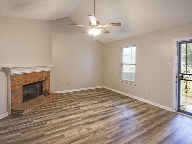 Photo - Adorable 3 bed, 2 bath home with stainless steel appliance package.