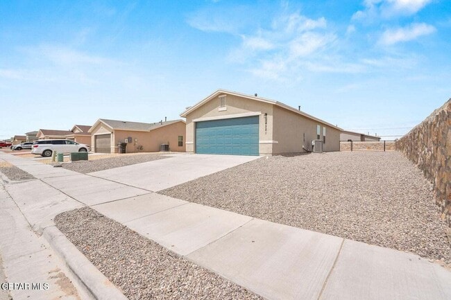 Photo - 14581 Firewheel Ave