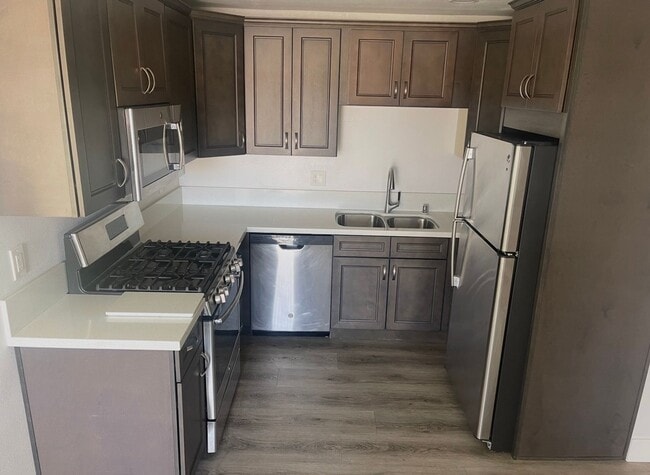 621 Florence St Unit B