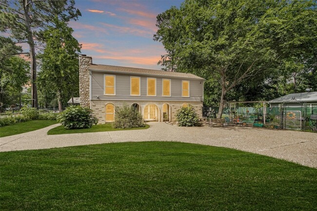 Building Photo - 628 Bullfrog Ln