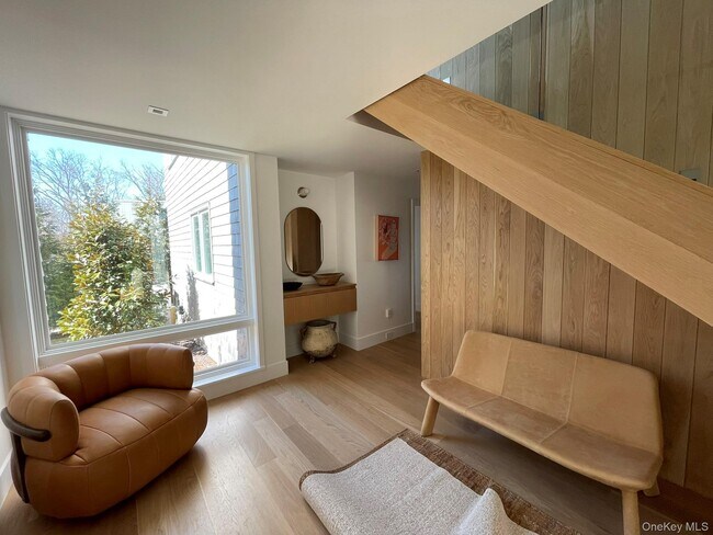 Photo - 495 N Parish Dr