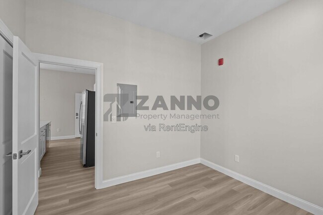 Photo - 500 Main St Unit 2r