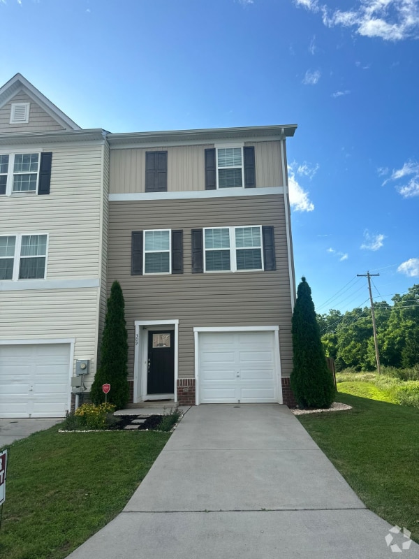 Building Photo - 309 Magellan Dr Rental