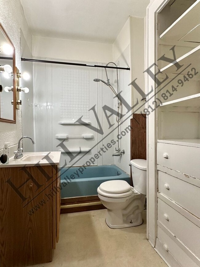 Photo - Two Bedroom Upper - All Utilities Paid