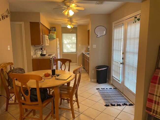 Photo - AUGUST 2026 PRE-LEASE!!  Spacious 3 Bedroo...