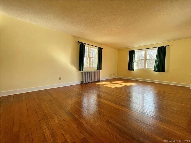 Photo - 295 Mulberry Rd