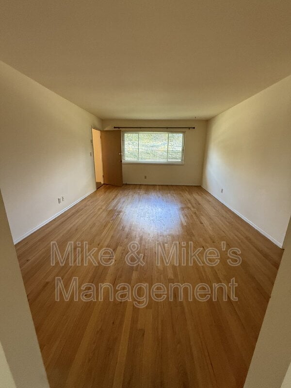 Photo - 15315 Marilyn Dr Unidad Apt 4