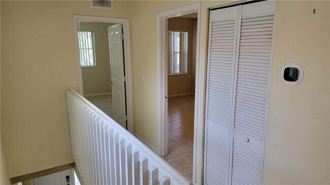 Photo - 2864 SW 83rd Ave