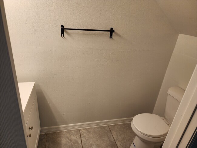 Photo - 3001 S Pines Dr