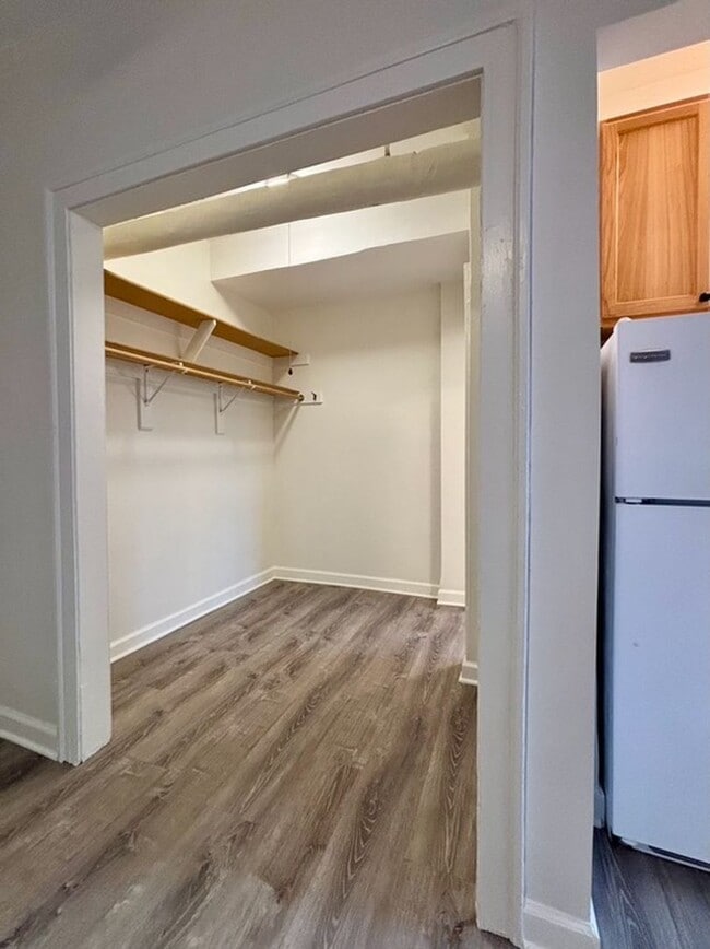 Photo - 5421 S Cornell Ave