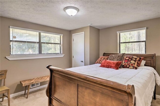 Photo - 6207 Moss Dr