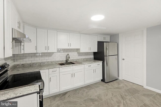 Photo - 1156 Franklin St Unidad 6