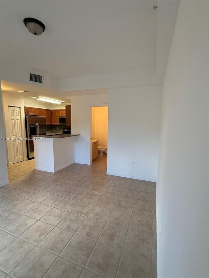 Photo - 906 SW 143rd Ave