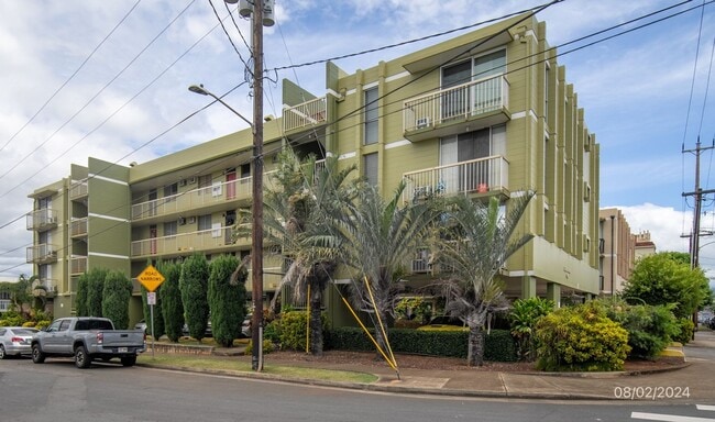 $2200 | 2bd1ba Apartment in Lehua Hale - $2200 | 2bd1ba Apartment in Lehua Hale Unit 206