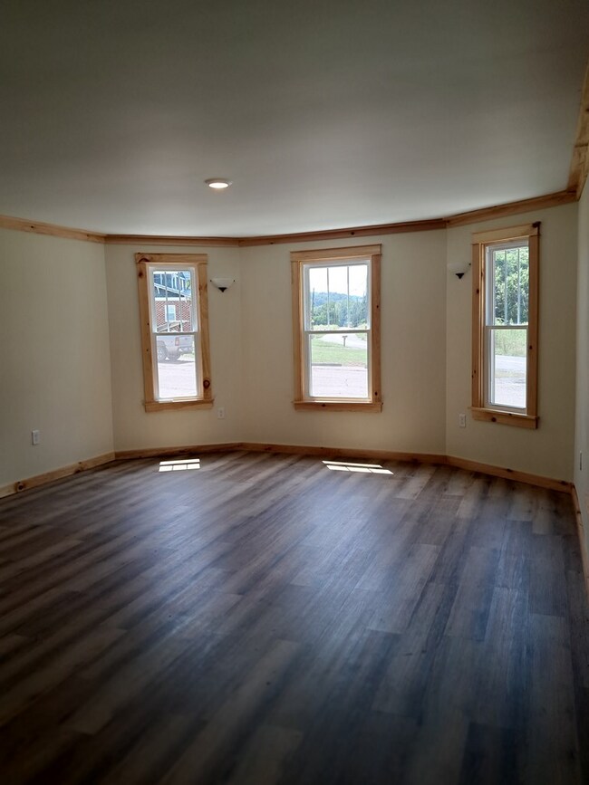 Photo - 327 A 327 Sulphur Springs Rd
