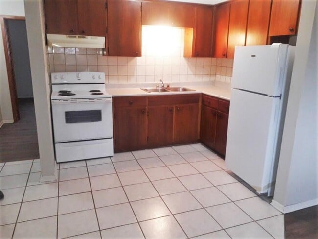 Seminole Place Apartments - Seminole Place Apartments