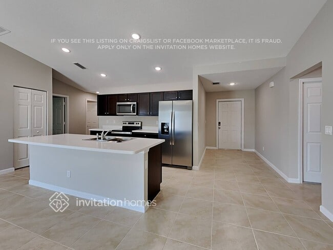 Photo - 529 SW Undallo Rd