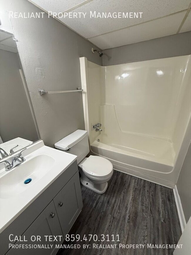 Photo - 2082 Fairmont Ct Unidad 14