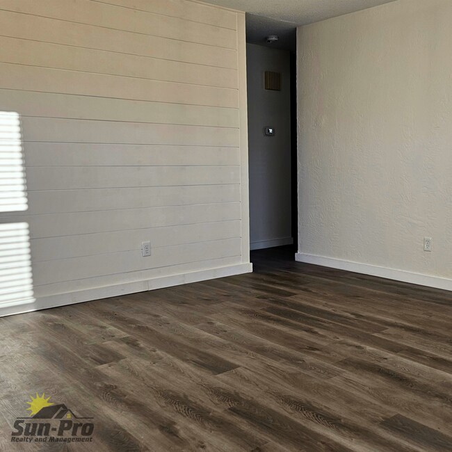 Photo - 5813 Spruce Creek Rd