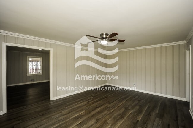 Photo - 121 N Page St