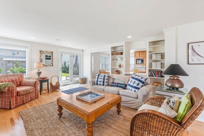 Photo - 2188 Ocean Blvd