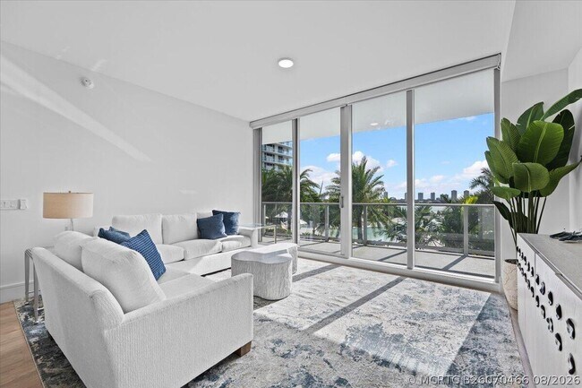 Photo - 220 Lake Shore Dr Unit 710