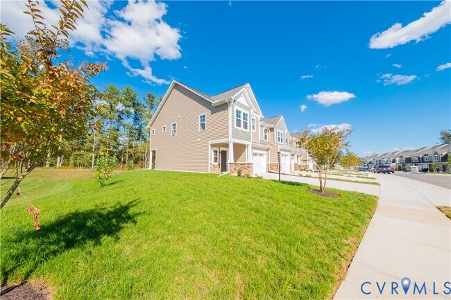 Photo - 18372 Palisades Ct