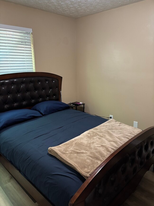 Photo - 5104 Fairington Village Dr Unidad 5104