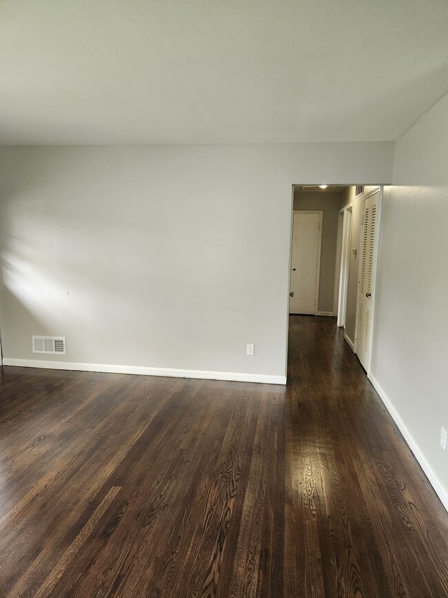 Photo - 2511 Millvale Ave