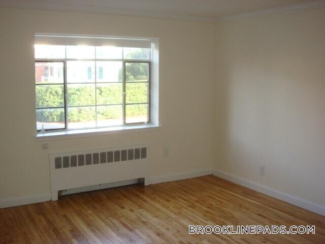 Photo - 74 St Paul St Unit 2