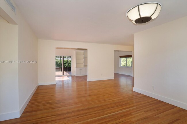 Photo - 8300 SW 61st Ave