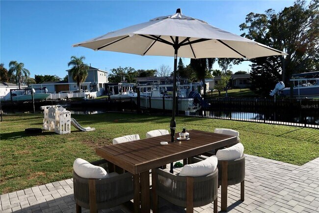 Photo - 9484 Treasure Ln NE