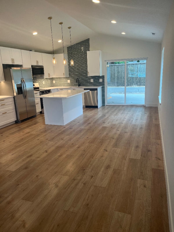 12211 NW 42nd Ct