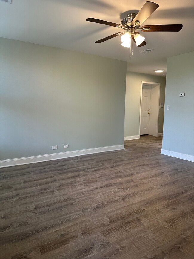 Photo - 4401 S Michigan Ave Unit 3S