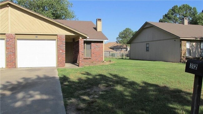 Photo - 310 N 34th St Townhome