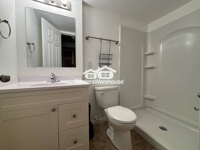 Photo - Available now - Beautifully Updated 4 Bedr...
