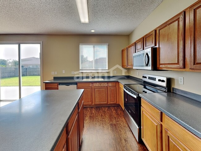 Photo - 11484 Brian Lakes Dr N