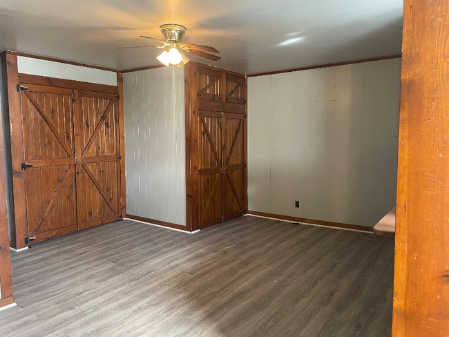 Photo - 613 W 6th St Unit 613