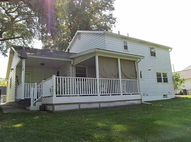 Photo - 620 E Grandview Blvd